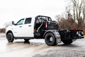 Read more about the article Your Guide to Different Types of Truck Flatbeds